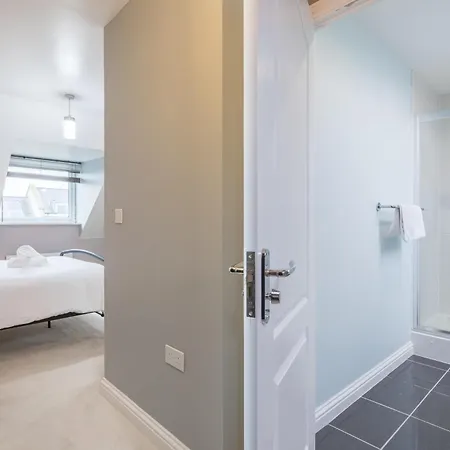 Villa Modern And Comfy 3 Bed Cambridge House Esterno foto