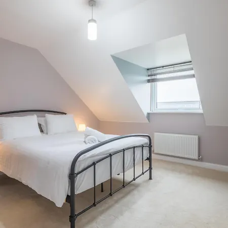 Villa Modern And Comfy 3 Bed Cambridge House Esterno foto