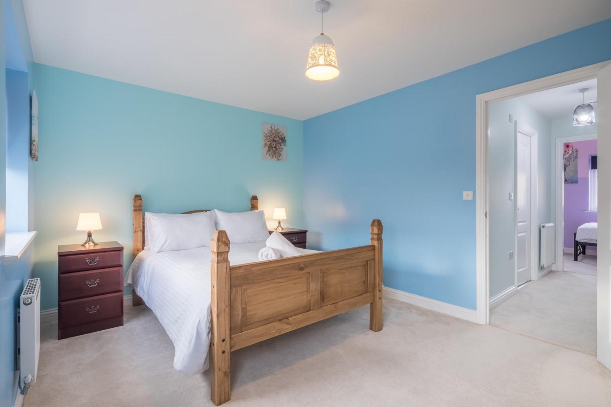 Holiday home Modern And Comfy 3 Bed House *
